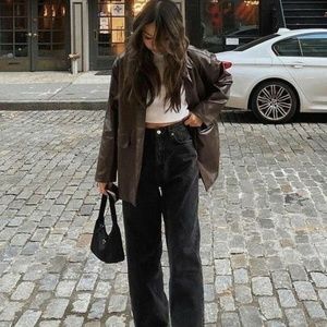 Meet your Posher, Maxine